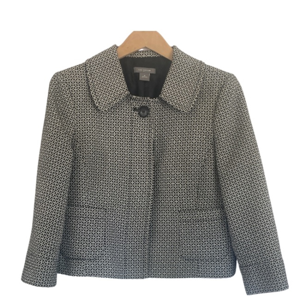 Ann Taylor 3/4 Sleeve Black and White Blazer